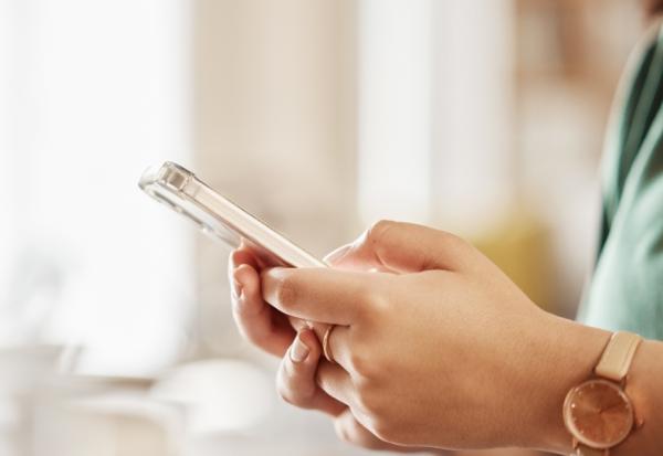 公務員被前理專騙1200萬，退休還要打3份工賺錢！刑事局：被詐騙、錢匯出去了，快打165讓對方無法領錢