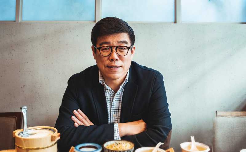 善菓創辦人嚴心鏞：從稻盛和夫領悟的思路，是我生命一個轉捩點｜《成就他人的經營思考》