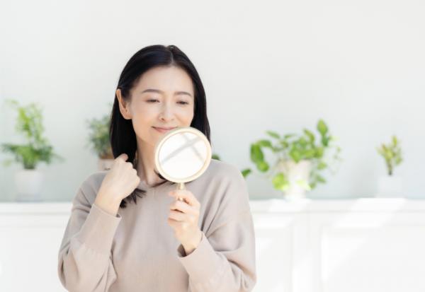 不輸肉毒桿菌的消皺紋方法！張立人醫師：學習新的臉部用力習慣，心情也會變好喔