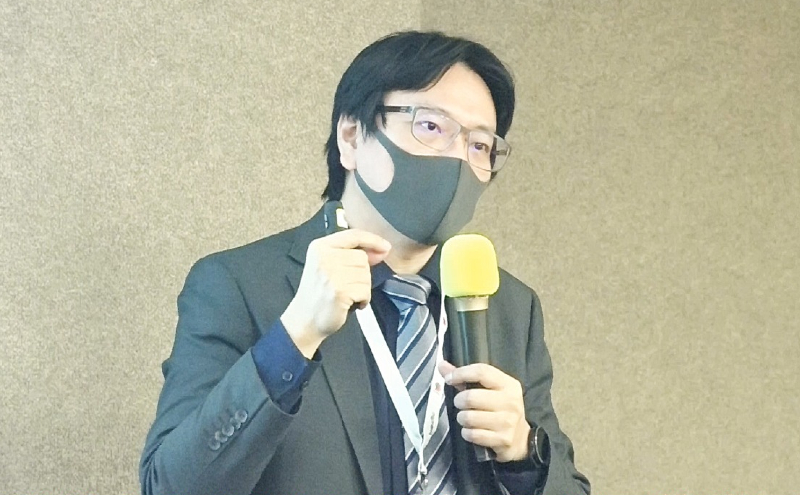 蔡依橙談《疫苗先鋒》：過程坎坷，認識 AZ 疫苗非營利學術角度的更多細節