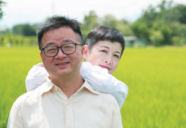 父親自選棺木遺照，連樂隊費用都備好的啟示！羅文嘉、劉昭儀：如何不給孩子添煩惱只留下愛？