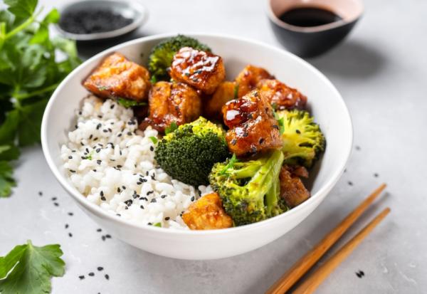 有肌少症，平時菜單怎麼吃？肌少症飲食3大原則、2種菜單範例