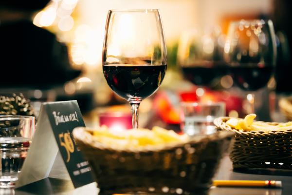 書飲會，敬人生一杯！