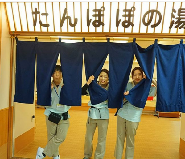 竟有賭場與溫泉！日本蒲公英：長照機構應像「老人迪士尼樂園」