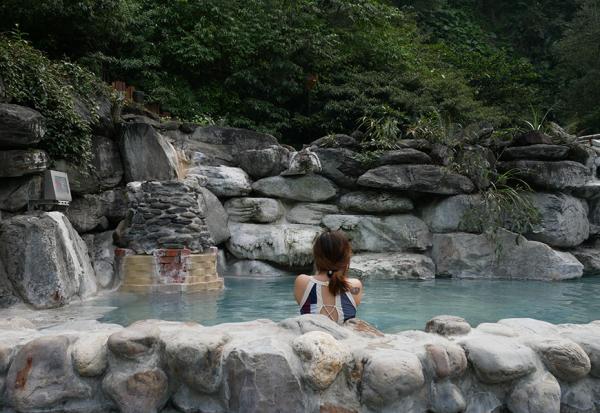 冬天的溫泉旅行，絕不能少了美景！4個看森林、雲霧、夜景與日出的泡湯行程推薦