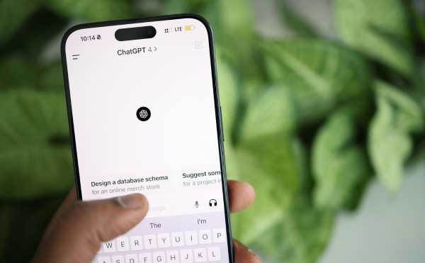 你也被 AI 騙過嗎 ？揭開 ChatGPT 背後的「幻覺」危機｜《AI底層真相》