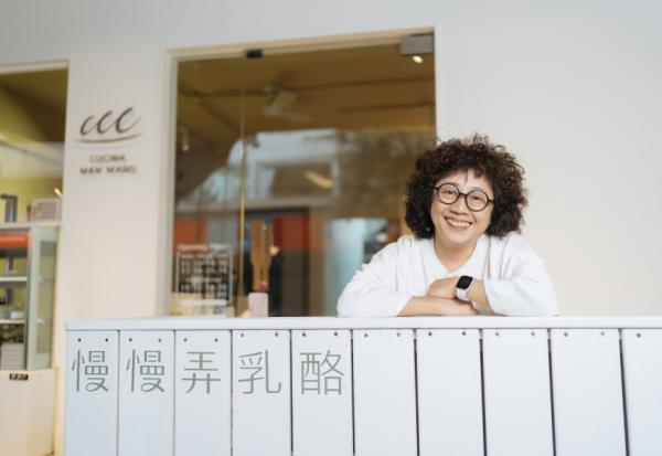 40歲辭職追夢、50歲罹癌決心活得快樂！慢慢弄創辦人Isabella：第二人生追求成就，第三人生學如何放過自己