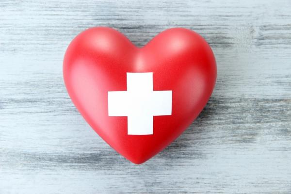 老後就醫，想如自己所願？先做好緊急醫療的4個對策