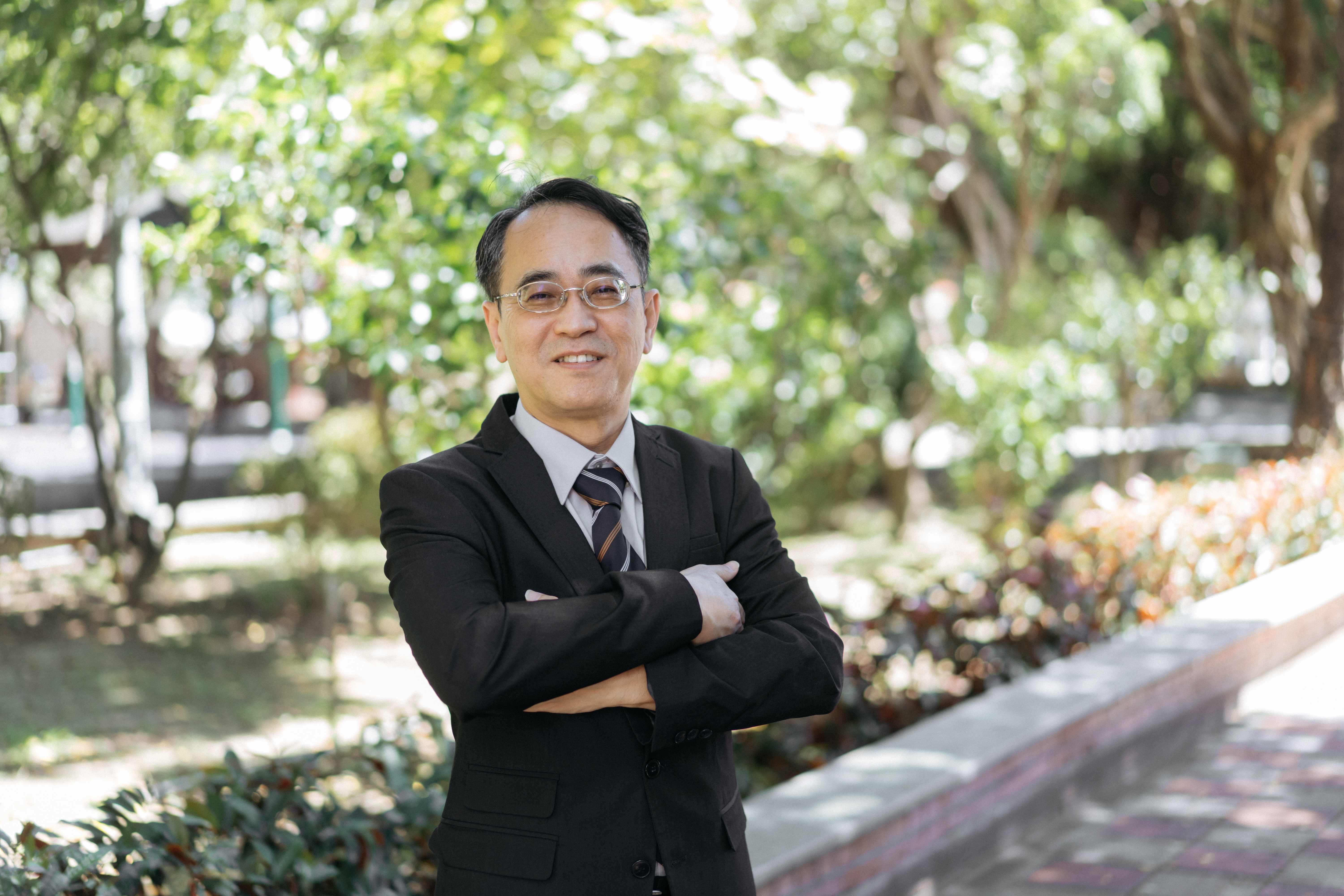 中秋烤肉怎麼吃最安心？顏宗海醫師傳授7秘訣，挑對烤肉食材、正確處理方法《食安醫師的無毒餐桌》