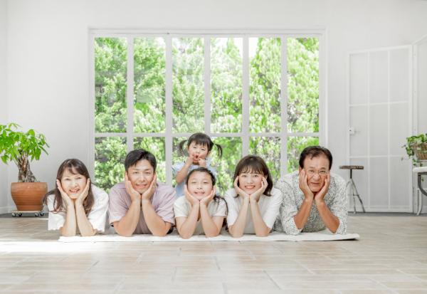 一個人很好，一家人更好！3個家庭日秘訣，讓成年子女和長輩都盡興