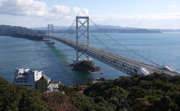 《絕美日本》疫情解封後的海外旅遊首選：走進充滿神祕咒術與傳說的日本「四國」，欣賞海中鳥居、渦之道