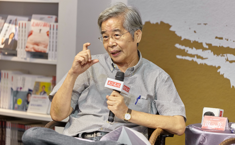 兩岸關係不只是互相獵食的統獨問題，黃年：「兩岸探戈，不要玩過肩摔」
