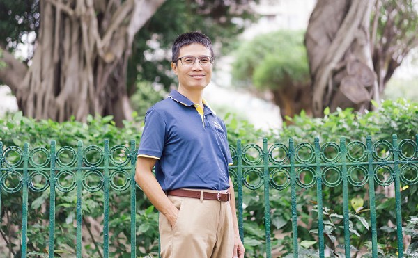 52歲被資遣，如何適應轉職後的人生？林政志：別把公司當離不開的舒適圈，到哪都能過好生活