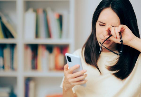 看3C超過2小時，可能引發電腦視覺症候群、乾眼症！眼科醫呂大文：做6件事，改善眼睛乾澀、疲勞