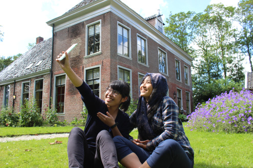 住養老院怎麼High？兩個台灣醫學院學生在歐洲安養機構學到的一課