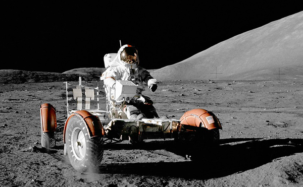人類登陸月球50周年：前進太空，改變人類的命運