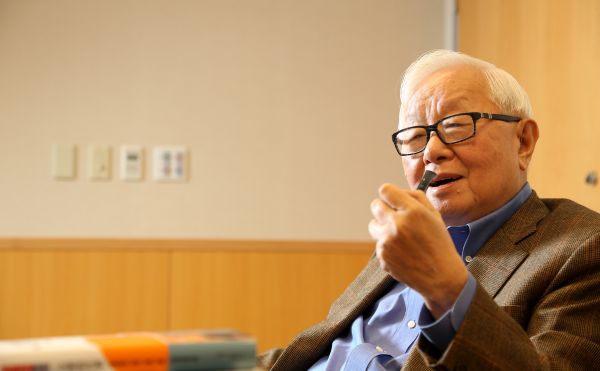 「我與命運有一個約會！」張忠謀自傳下冊：去台灣赴約，改變了我後半生...