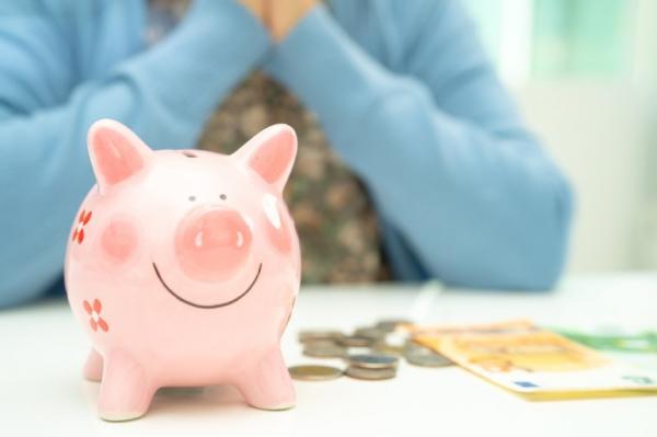 退休後能安心花錢嗎？若無法比工作時更捨得，至少別變窮！退休金、投資報酬率、理財工具怎麼準備？