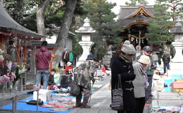 【編輯札記】鬼月也要逛市集