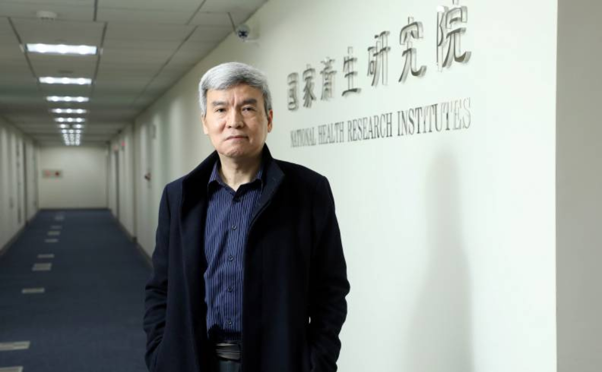 國衛院院長司徒惠康：國衛院的誕生，本身就是一件近乎奇蹟的事｜《銀杏．火焰．守護者》自序