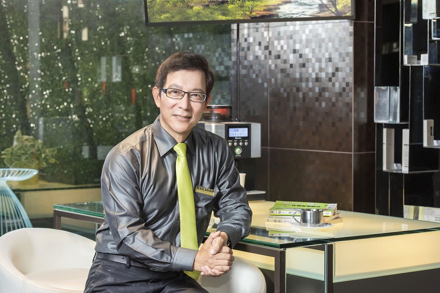 聽對音樂能抑制食欲！減重名醫邱正宏：心到哪裡，體重就到哪裡 