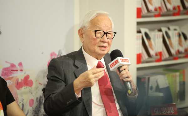 台積電接班關鍵時刻，張忠謀自傳下冊揭露2005年交棒蔡力行、曾繁城的抉擇