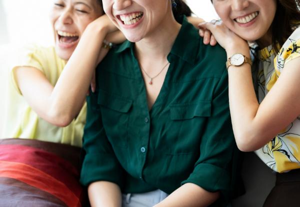 罹患憂鬱症者，65+最多、50+次之！心理師：人在生涯轉換期最脆弱，如何建立新的「自我肯定模式」？