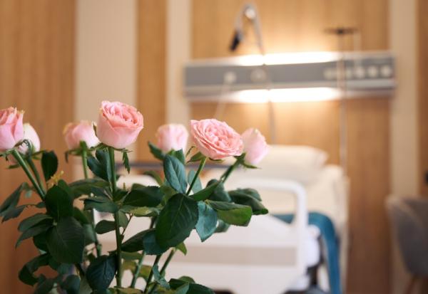 癌末病人有哪些不適症狀？如何陪伴、安慰癌末病人，讓他舒服一點？