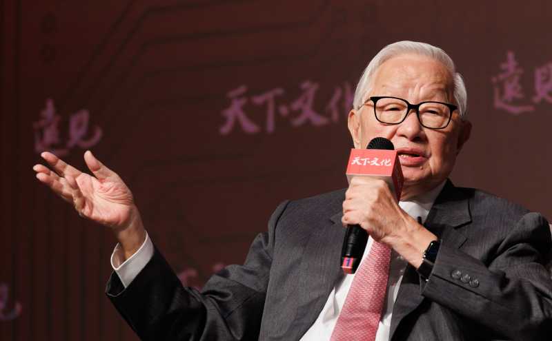 「碎片、誘惑與痛苦」台積電慈善基金會執行長彭冠宇分享《張忠謀自傳》帶來的共鳴與欲淚的溫暖