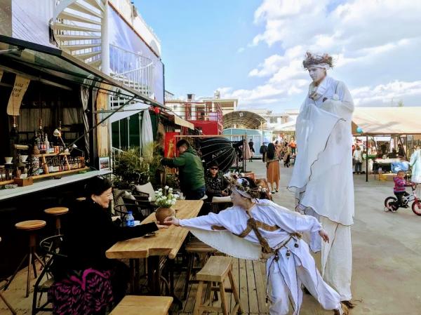 【焦雄屏專欄】如何慢慢活，活得像首詩？雲南大理的啟發