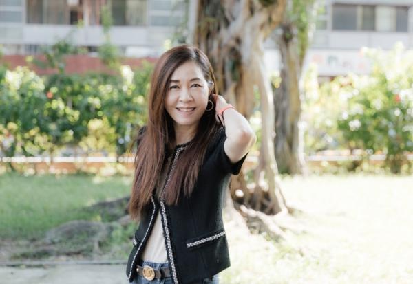 拚事業忙到半夜3點，自問「這是我要的人生嗎？」前藥廠總經理陳秀如：退休後時間分給這3件事，趁來得及時享受生命