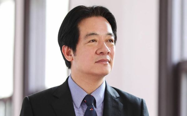 賴清德推薦《熱血奔騰50年》：捐血事業，守護國人健康的堅實後盾
