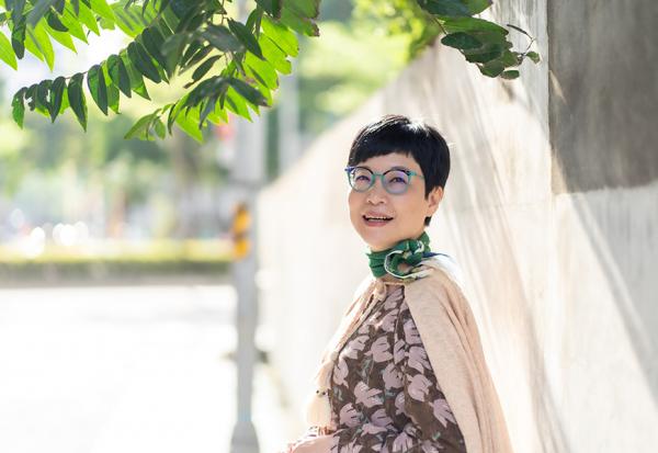 前半生最耗費心神的，就是替別人解決問題！張曼娟：中年後沒活成自己的樣子，就是浪費這一生