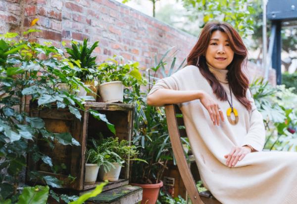 蘭萱專欄｜世界大不同了，給不斷前進的四、五年級生：「放過自己」之詩意