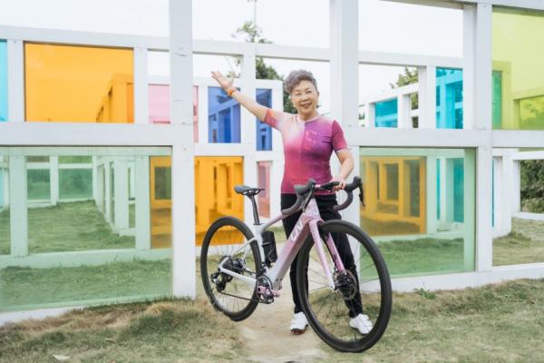 75歲每週運動5天、上線上課，感覺自己回到13歲！前巨大董事長杜綉珍：人不能因為怕寂寞，而不願意退休