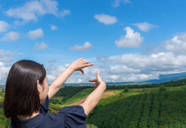 50後保持愛湊熱鬧的精神，可防大腦衰退！黃惠如：10個點子，讓大腦更新
