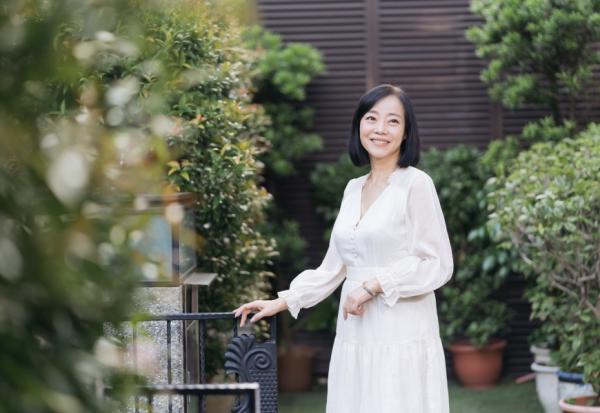女兒出生後開始年年寫遺囑，梳理生命！金鐘演員范瑞君：如何擁有一副「不同年齡都快樂的臉」？