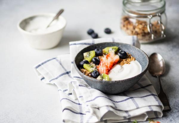 增肌減脂要多吃蛋白質，但哪些蛋白質是人體好吸收的高品質來源？早上吃還是晚上吃好？