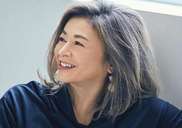 白髮冒出如何不突兀？日流行「中間色」染髮，讓白髮反替視覺加分