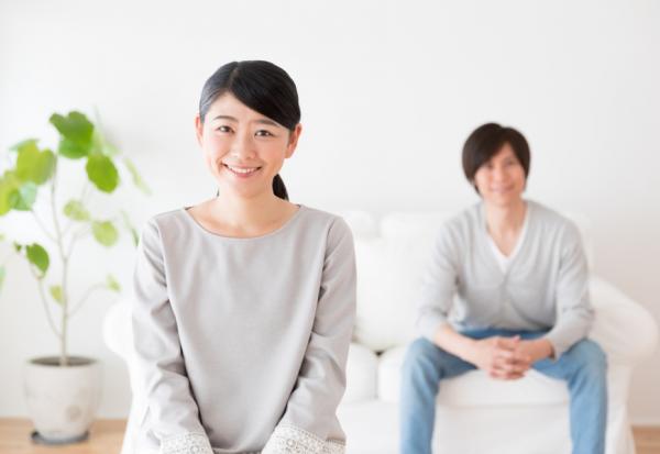 兒子和女友交往不到一年，就和家人失聯！抱怨兒女的另一半無法讓情況變好，父母可以做的6件事  