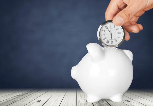 現在照顧人，換取以後被照顧！「時間銀行」立意佳，台灣為何難實現？