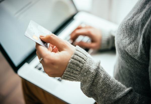 2022年繳綜所稅、房屋稅，哪張信用卡最划算？10家銀行優惠方案一次看