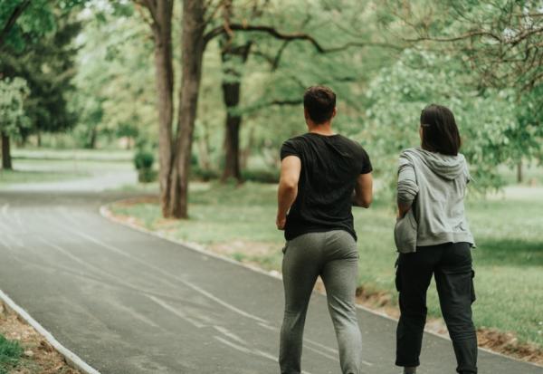 三姐弟髖骨都出問題，痛不欲生才進廠維修！張光斗：65後的人生不要忍，別等肉身都成破銅爛鐵才懊悔  
