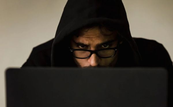 洞悉「企業創新」如何發生？當務實的工匠遇到理論腦的科學家...｜《極客之道》