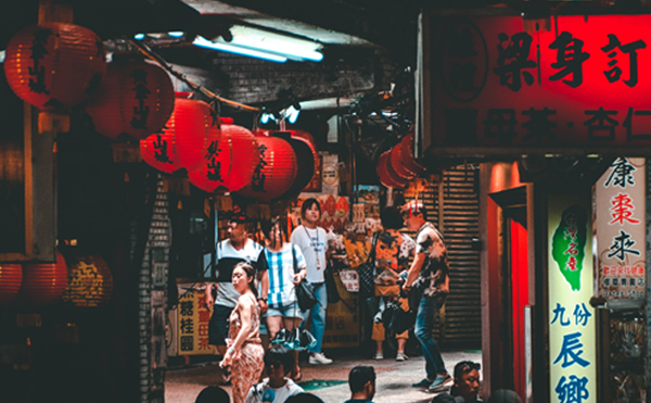 你，還記得當時的反共年代嗎？