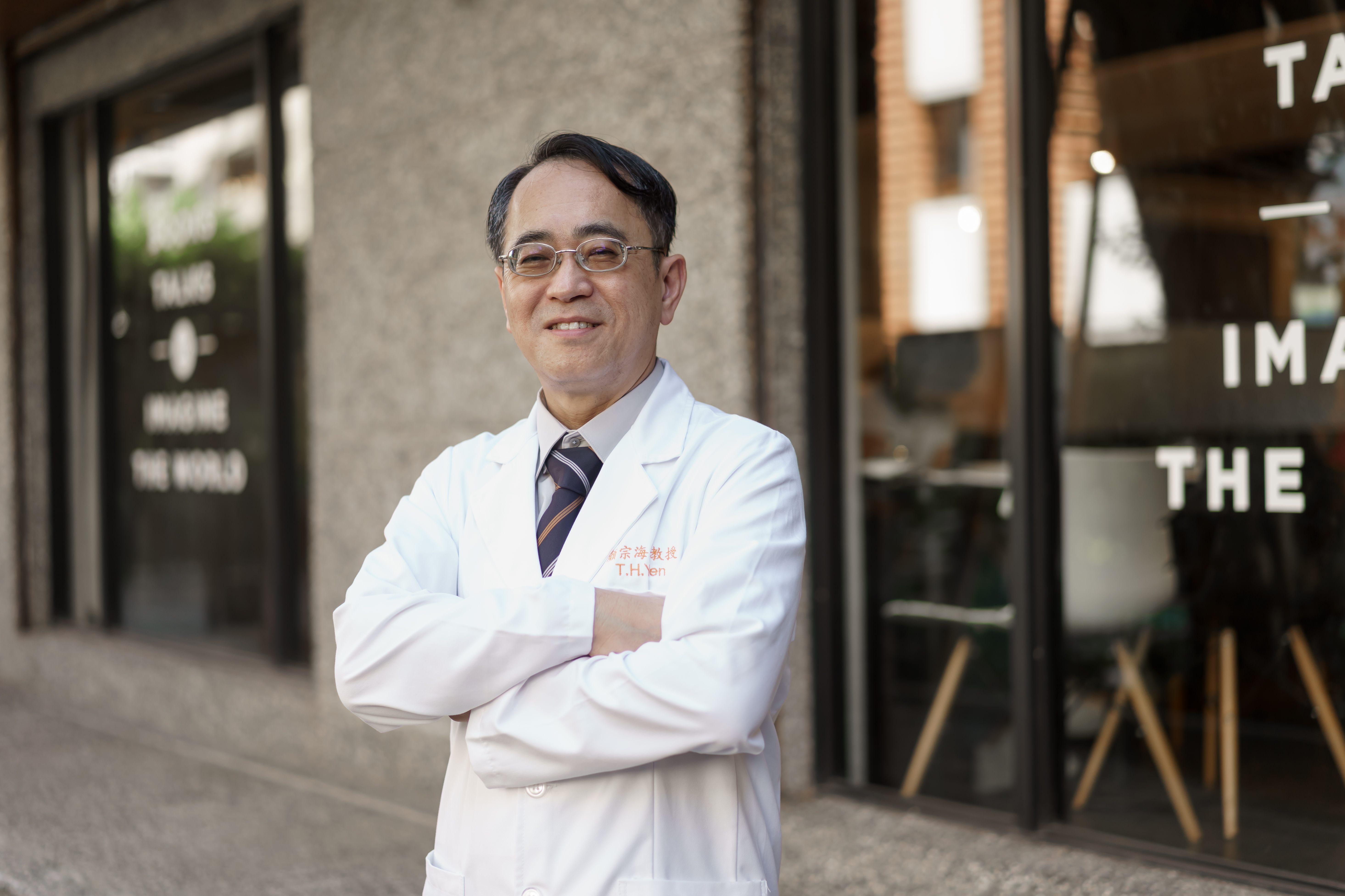 維他命怎麼吃才健康？毒物專家顏宗海醫師潛在風險、正確的營養補充方式《食安醫師的無毒餐桌》