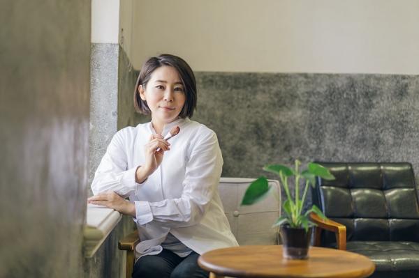 名人天后都喜歡她的妝！彩妝師簡淑玲：3個建議，找到發揮自己亮點的妝容