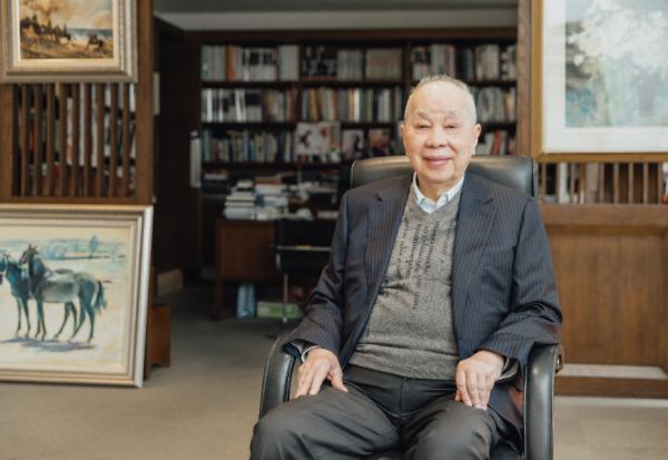 90歲仍每天工作，3餐以蔬食為主、3年不吃米飯！謝孟雄：有興趣的人不寂寞，照顧好健康就是愛自己