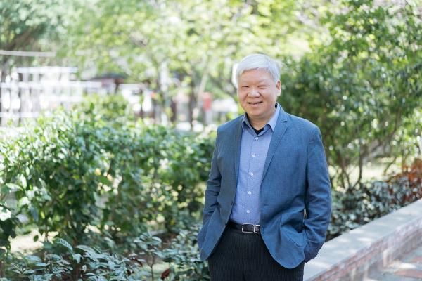 PODCAST | 50+Talk ep128. 如何看眼睛預測全身病？台大名醫楊中美：40後必做1件事，癌症失智都能早知道 