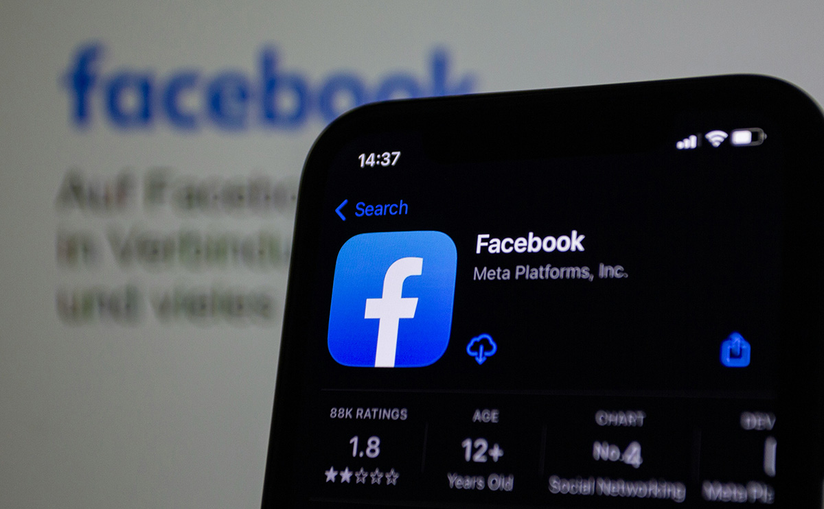 為什麼 Facebook 不只看營收？《點擊成長》分享 Facebook 如何用 MAU 建立長期成長思維。